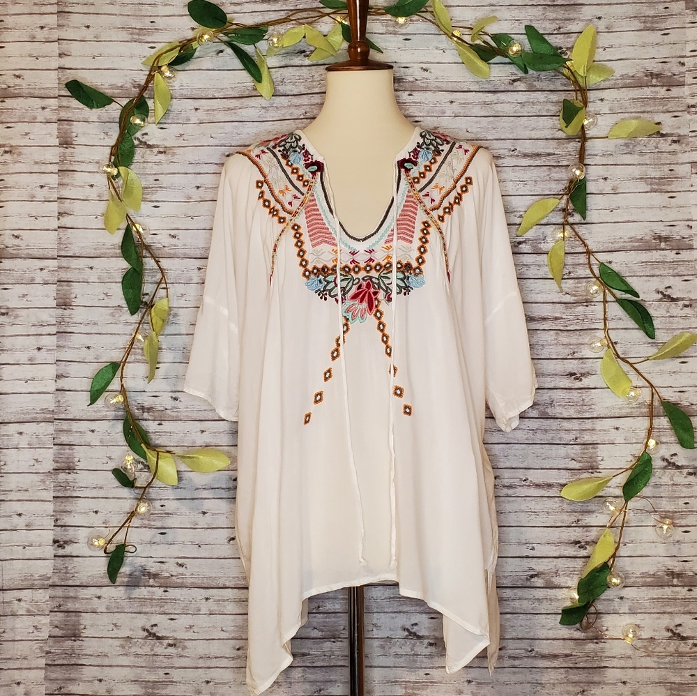Biya by Johnny Was embroidered top